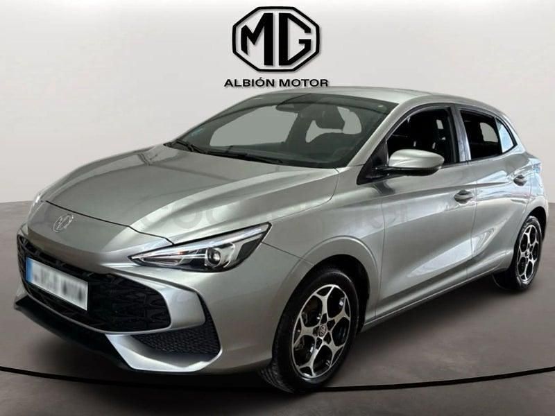 Usado MG MG3 Comfort 195 CV (143 kW) 2024 Gris / plata Utilitario