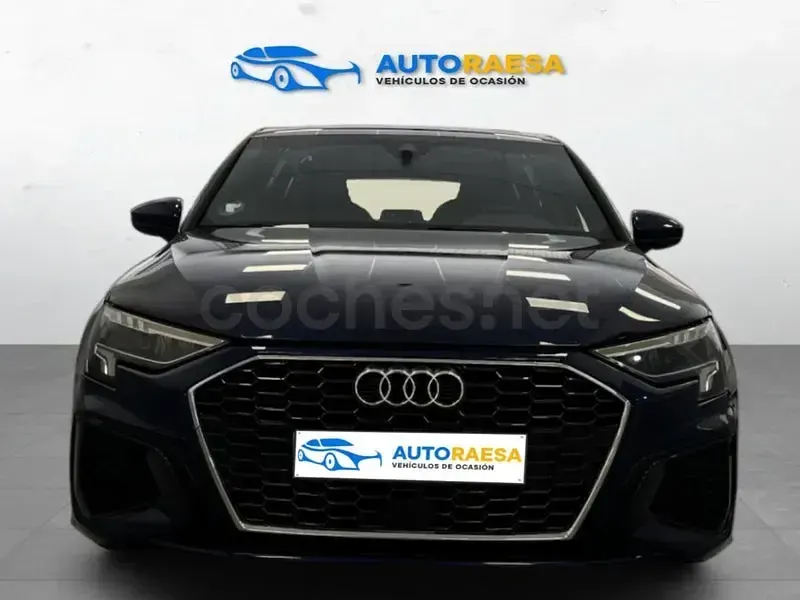 Usado Audi A3 S-Line 116 CV (85 kW) 2022 Azul Berlina