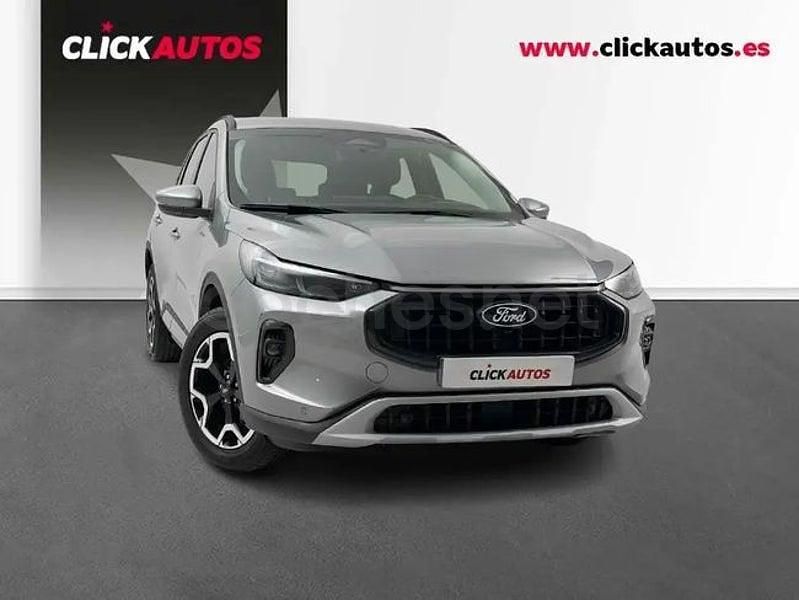 Usado Ford Kuga Active 180 CV (132 kW) 2024 Gris / plata SUV