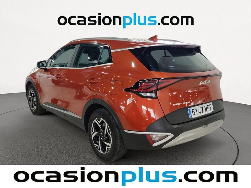 Usado Kia Sportage 116 CV (85 kW) 2023 Naranja SUV