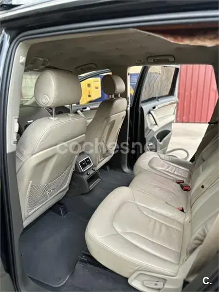 Usado Audi Q7 233 CV (171 kW) 2007 Negro SUV