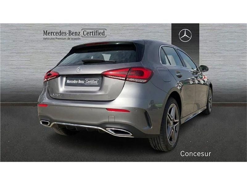 Usado Mercedes A250 217 CV (159 kW) 2021 Gris Utilitario