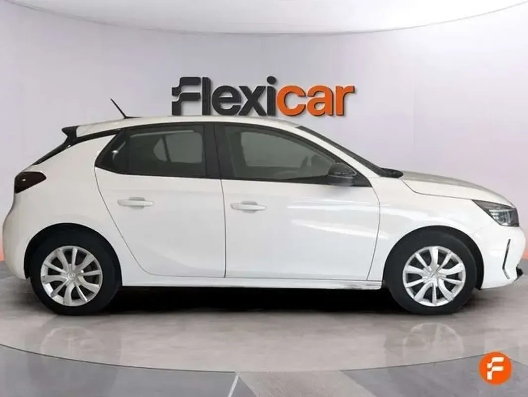 Usado Opel Corsa Edition 101 CV (74 kW) 2024 Blanco Utilitario