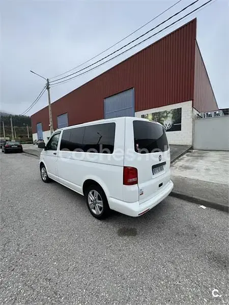 Usado VW Multivan Startline 140 CV (102 kW) 2015 Blanco Monovolumen