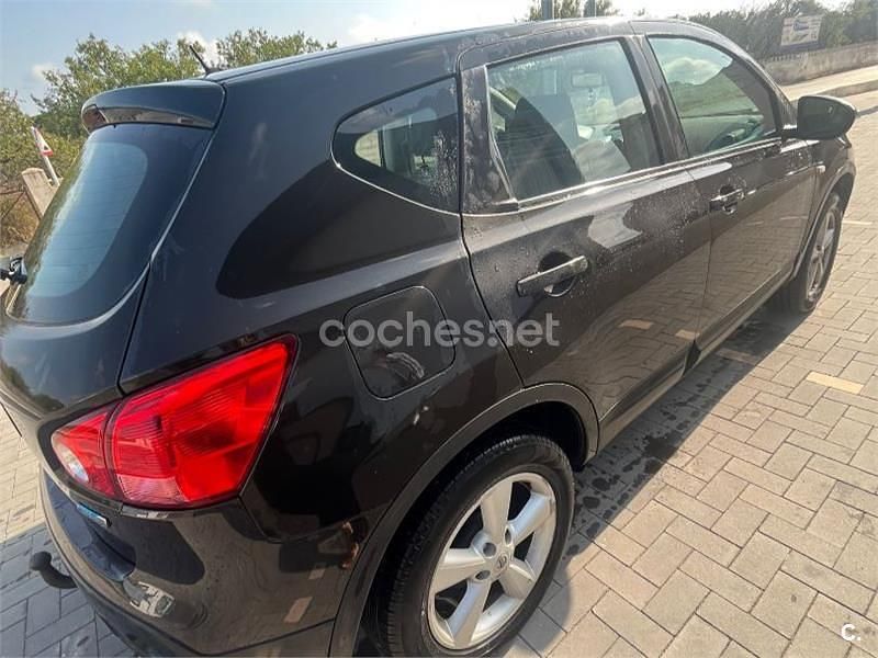 Usado Nissan Qashqai Acenta 106 CV (77 kW) 2009 Negro SUV