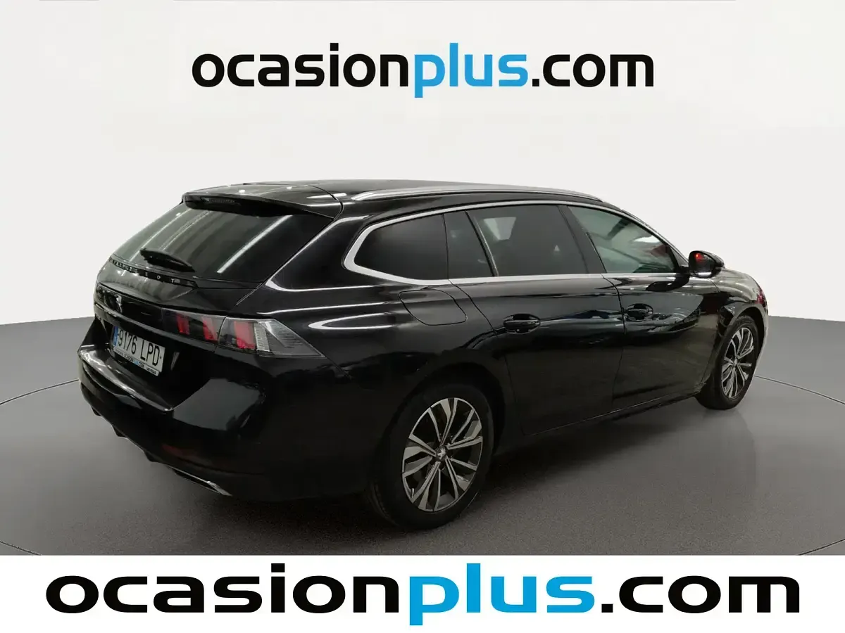 Usado Peugeot 508 Allure 130 CV (95 kW) 2021 Negro Familiar