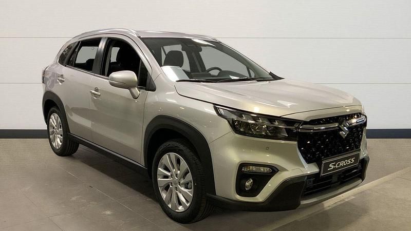 Gris Nuevo 2025 Suzuki SX4 S-Cross | 26.250 € (Precio justo) - Imagen 1/4