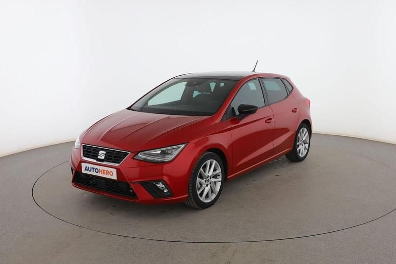 Rojo Usado 2021 Seat Ibiza FR Utilitario | 16.599 € (Un poco caro) - Imagen 1/3