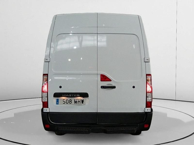 Usado Renault Master R.S. 145 CV (106 kW) 2023 Blanco Monovolumen