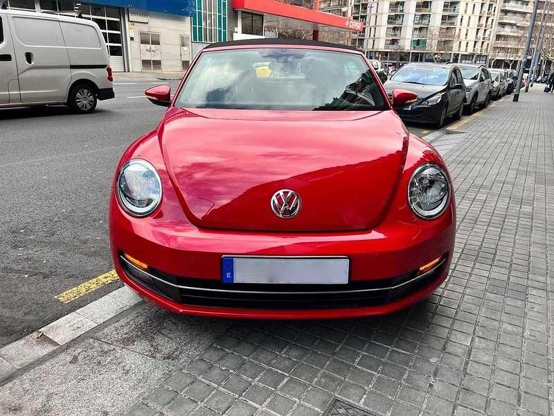 Usado VW Beetle Design 105 CV (77 kW) 2014 Rojo Utilitario