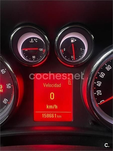 Usado Opel Astra GTC Sportive 165 CV (121 kW) 2011 Gris / plata Berlina