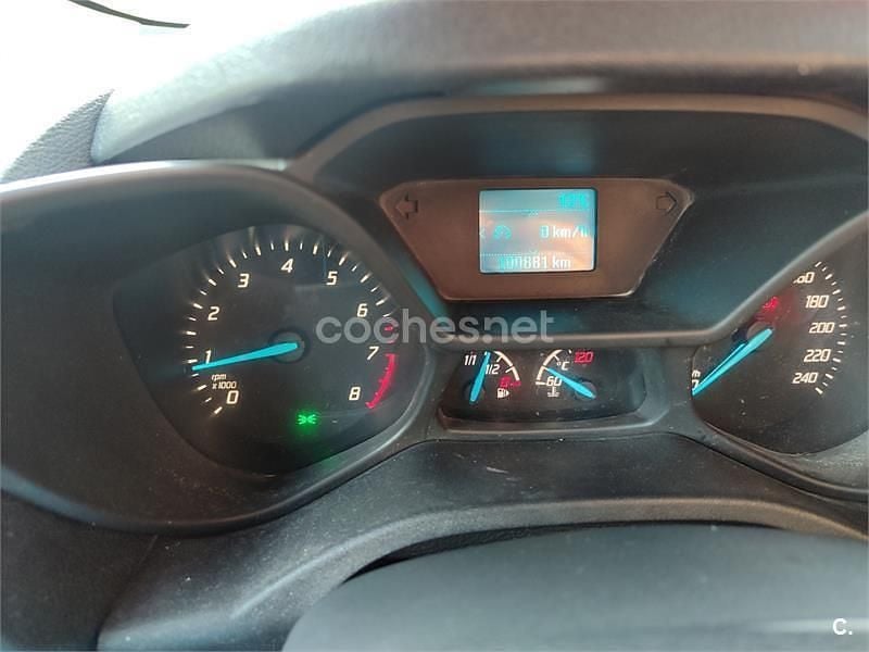 Usado Ford Tourneo Connect Trend 100 CV (73 kW) 2016 Gris / plata Monovolumen