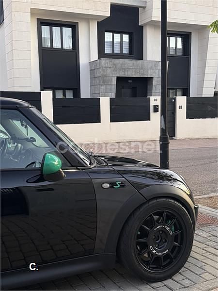 Usado Mini John Cooper Works 210 CV (154 kW) 2004 Negro Utilitario