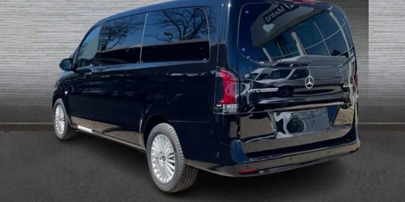 Nuevo Mercedes Vito 136 CV (100 kW) 2026 Negro Van