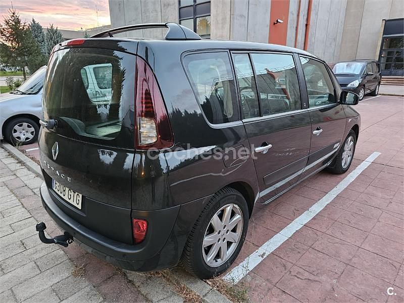 Usado Renault Espace 150 CV (110 kW) 2010 Negro Monovolumen