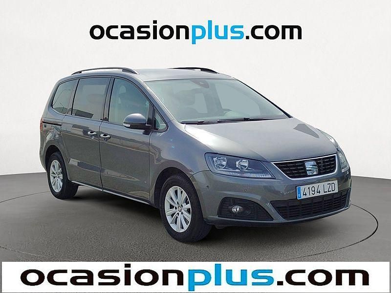 Usado Seat Alhambra Style 150 CV (110 kW) 2022 Gris Monovolumen