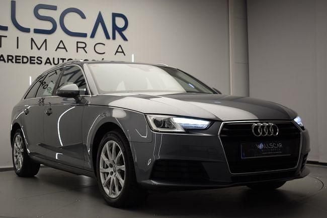 Usado Audi A4 Advanced 150 CV (110 kW) 2017 Gris / plata Familiar