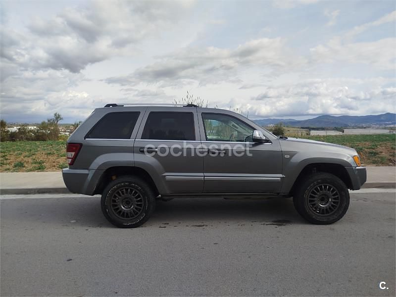 Gris / plata Usado 2006 Jeep Grand Cherokee Overland SUV | 14.000 € (Caro) - Imagen 1/4