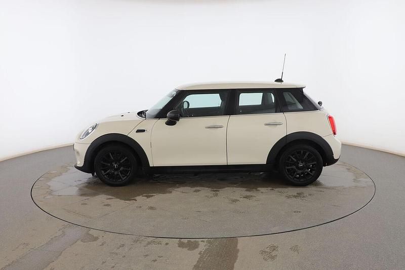 Usado Mini ONE 102 CV (75 kW) 2019 Blanco Utilitario