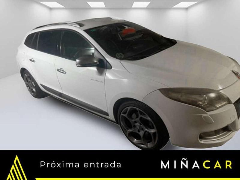 Blanco Usado 2011 Renault Mégane GrandTour Bose Edition Familiar | 8090 € - Imagen 1/4