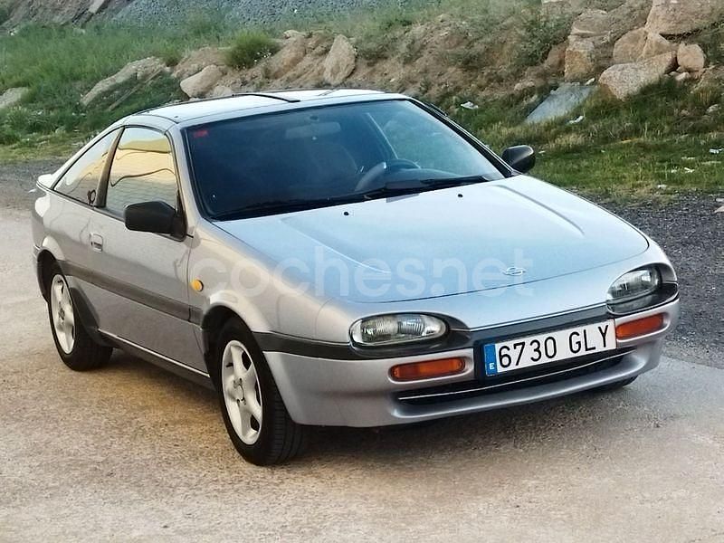Usado Nissan 100 NX 142 CV (104 kW) 1992 Gris / plata Coupe