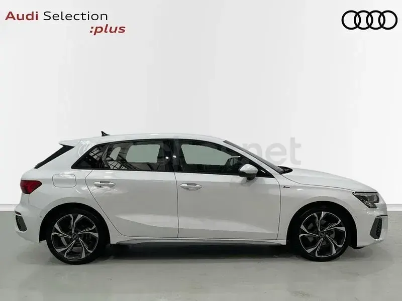 Usado Audi A3 S-Line 150 CV (110 kW) 2022 Blanco Berlina