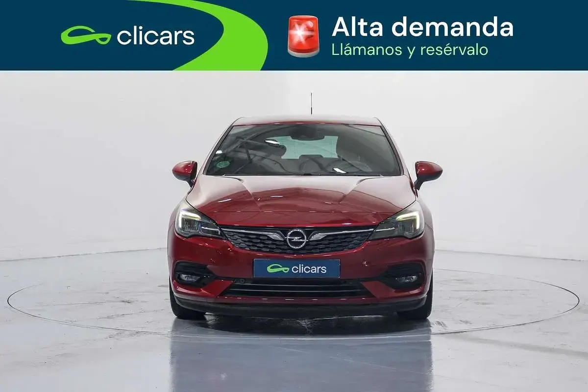Usado Opel Astra GS Line 110 CV (80 kW) 2020 Rojo Utilitario