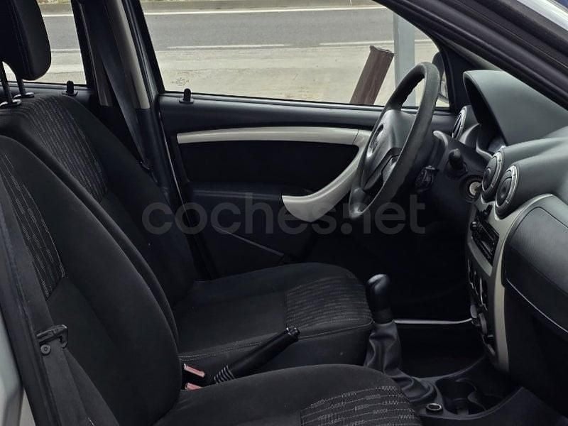 Occasion Dacia Sandero Lauréate 75 ch (55 kW) 2012 Gris Berline