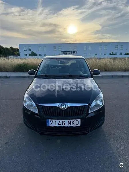 Usado Skoda Fabia 60 CV (44 kW) 2011 Negro Berlina
