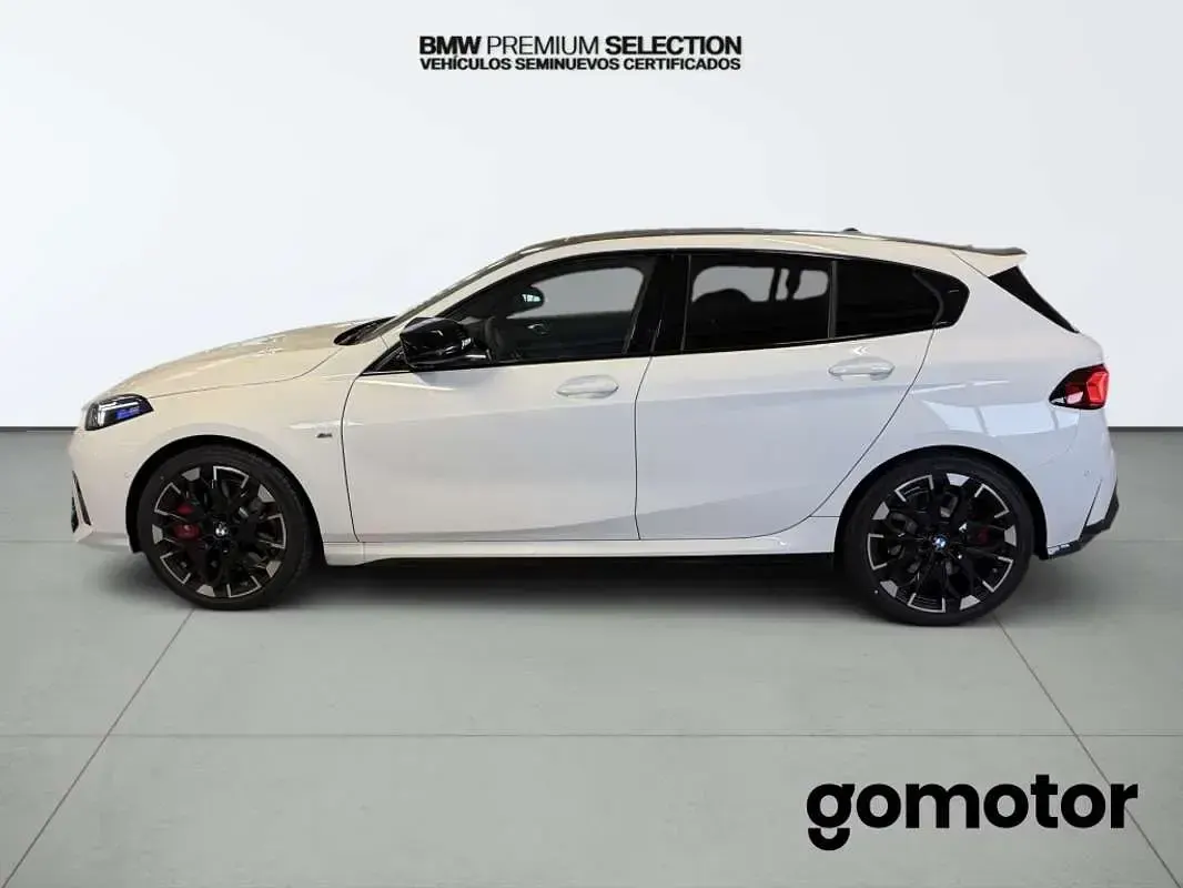 Nuevo BMW M135 Shadowline 300 CV (220 kW) 2026 Utilitario