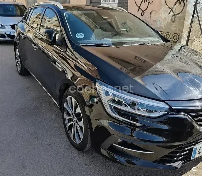 Usado Renault Mégane GrandTour Techno 140 CV (102 kW) 2024 Negro Familiar