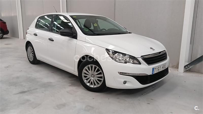 Blanco Usado 2014 Peugeot 308 Access Berlina | 5999 € (Buen precio) - Imagen 1/4