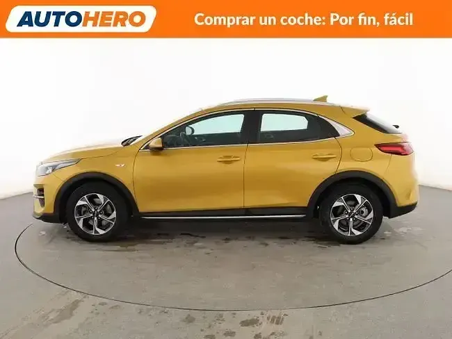 Usado Kia XCeed 120 CV (88 kW) 2022 Amarillo SUV