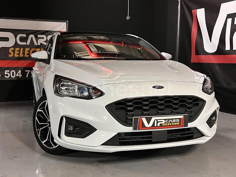 Blanco Usado 2021 Ford Focus ST-Line X Berlina | 16.990 € (Precio justo) - Imagen 1/4