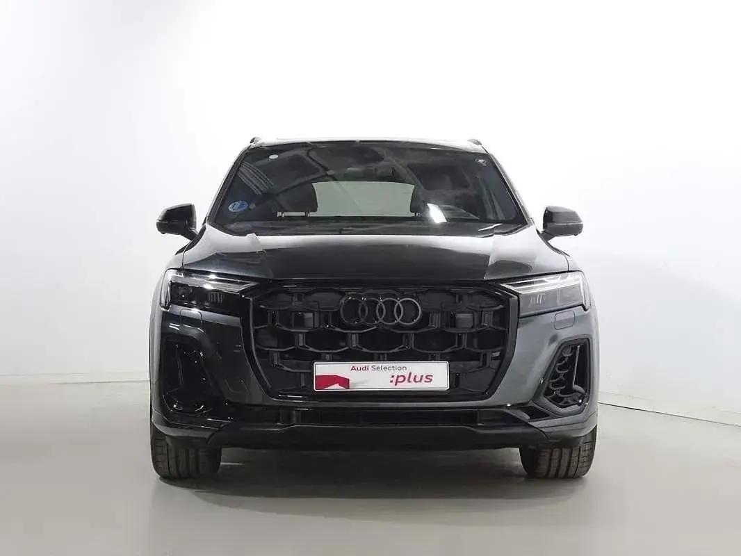 Usado Audi Q7 286 CV (210 kW) 2025 Gris SUV
