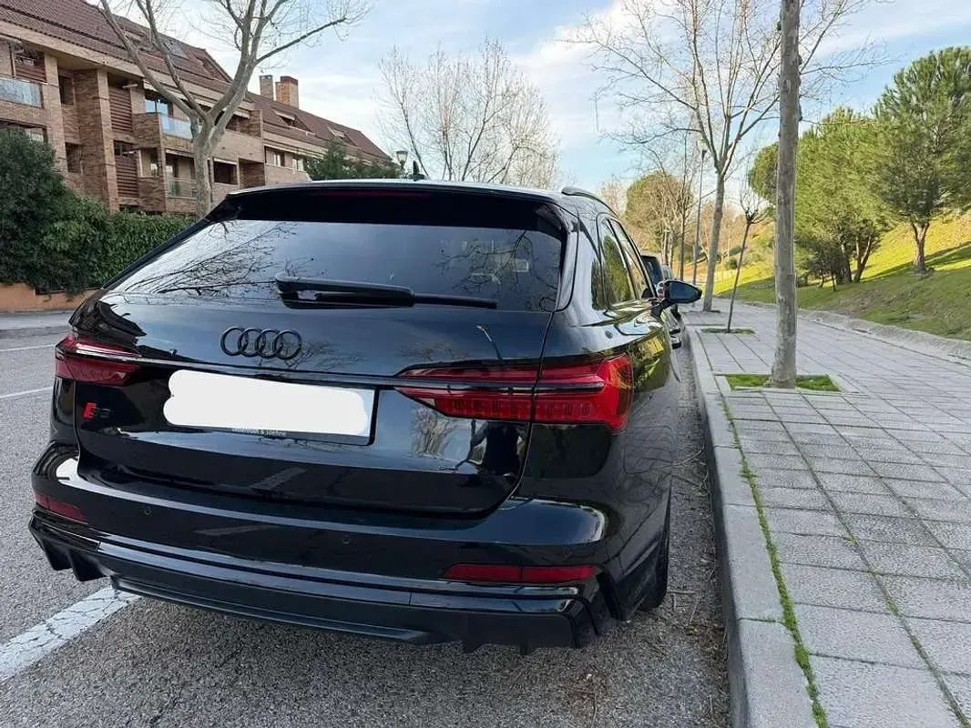Usado Audi A6 S-Line 344 CV (253 kW) 2024 Negro Familiar