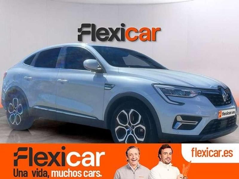 Usado Renault Arkana 145 CV (106 kW) 2022 Gris SUV