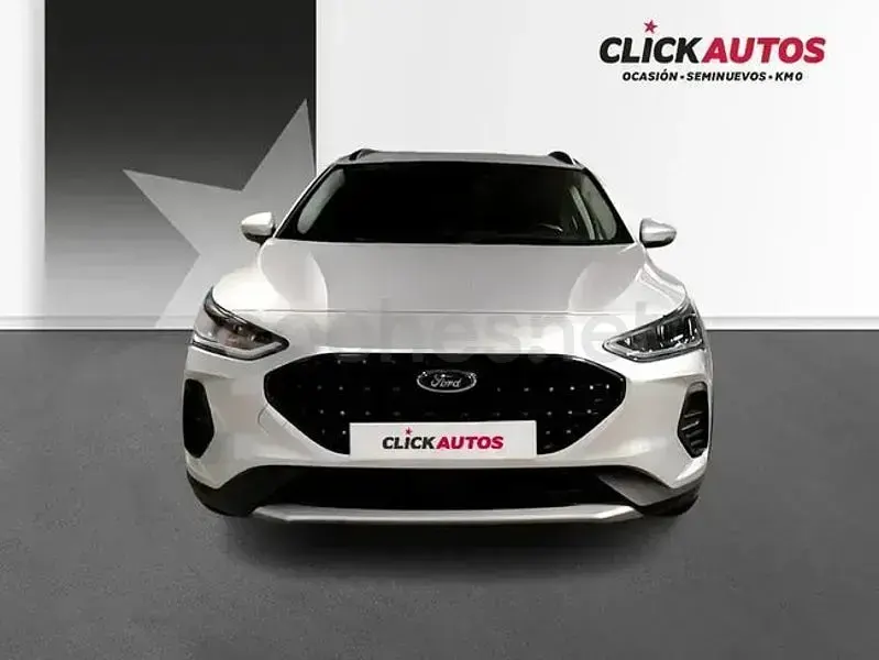 Usado Ford Focus Active 125 CV (91 kW) 2024 Gris / plata Berlina