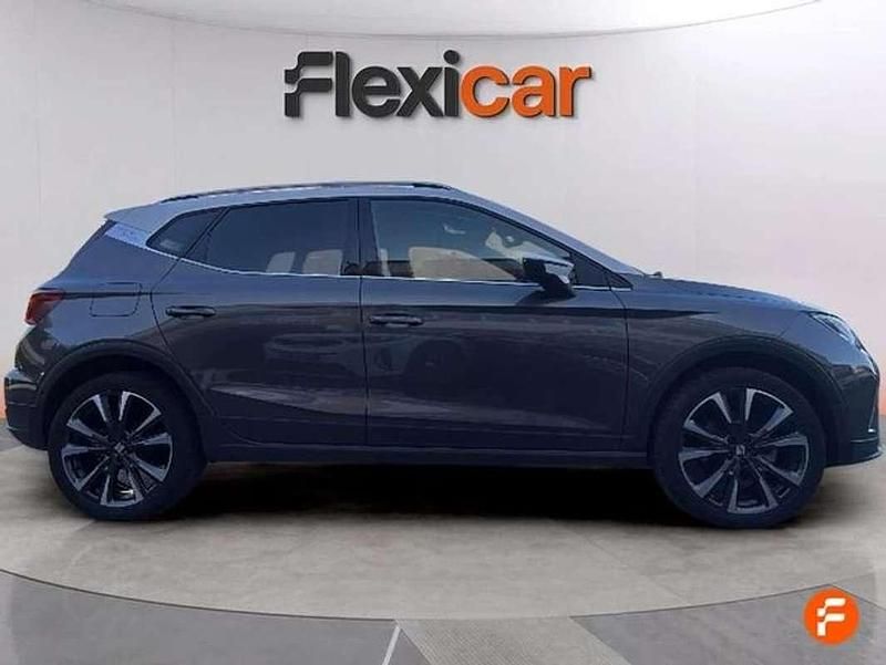 Usado Seat Arona Xperience 150 CV (110 kW) 2024 Gris SUV