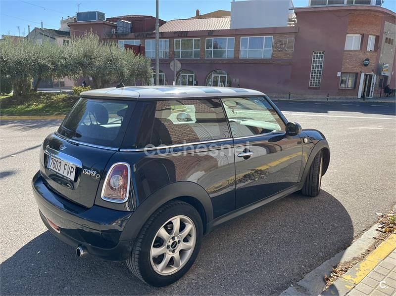 Usado Mini Cooper D 110 CV (80 kW) 2007 Negro Utilitario