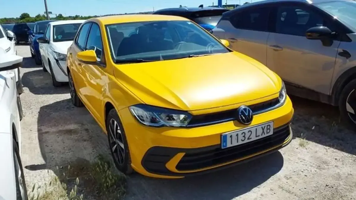 Usado VW Polo Life 95 CV (69 kW) 2022 Blanco Utilitario
