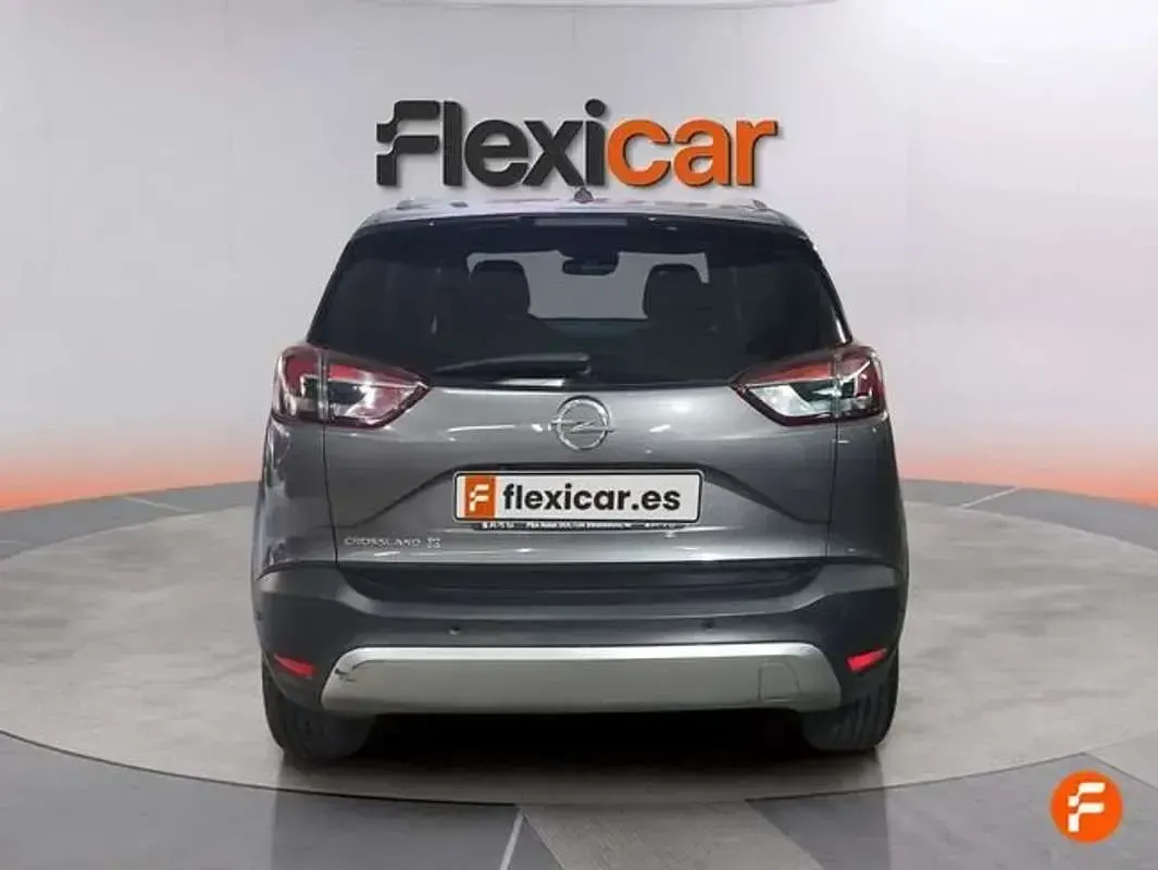 Usado Opel Crossland X Innovation 131 CV (96 kW) 2020 Gris SUV