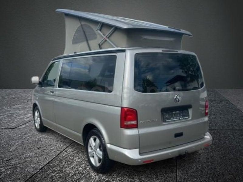 Usado VW California Comfortline 140 CV (102 kW) 2015 Gris / plata Van