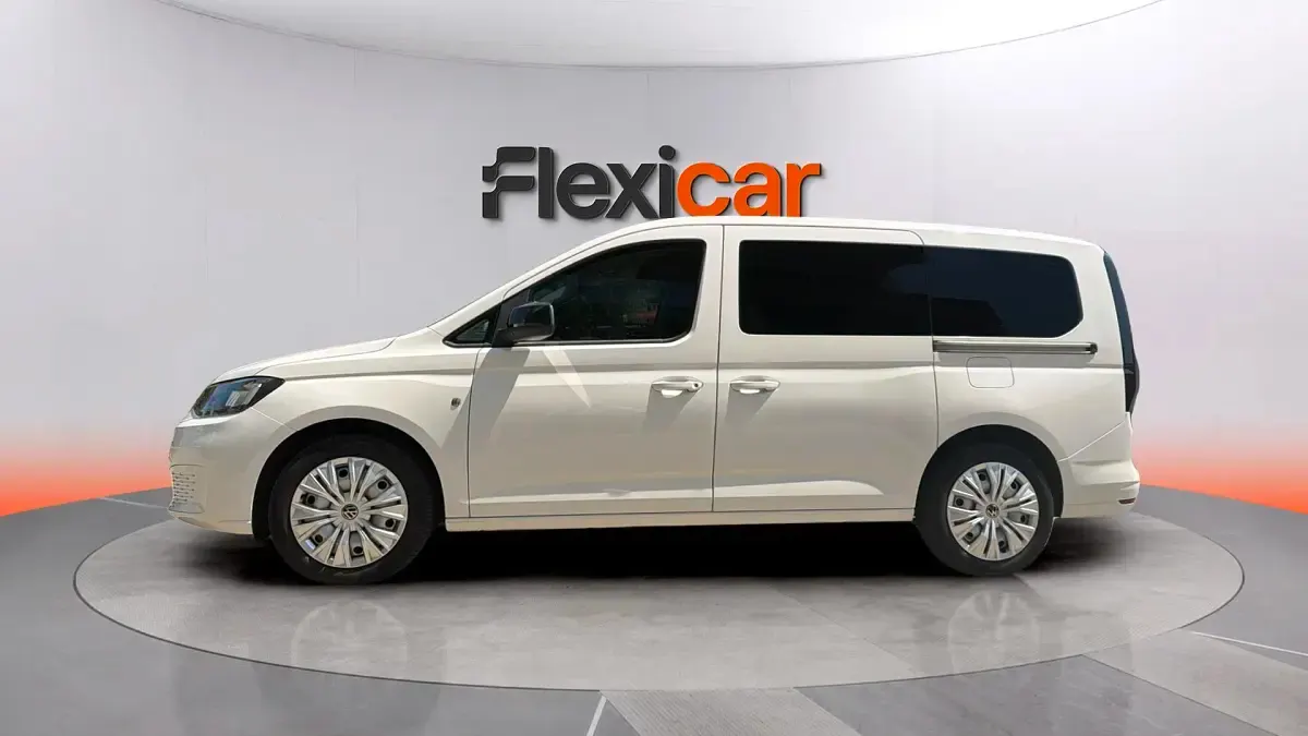 Usado VW Caddy California 102 CV (75 kW) 2021 Blanco Monovolumen