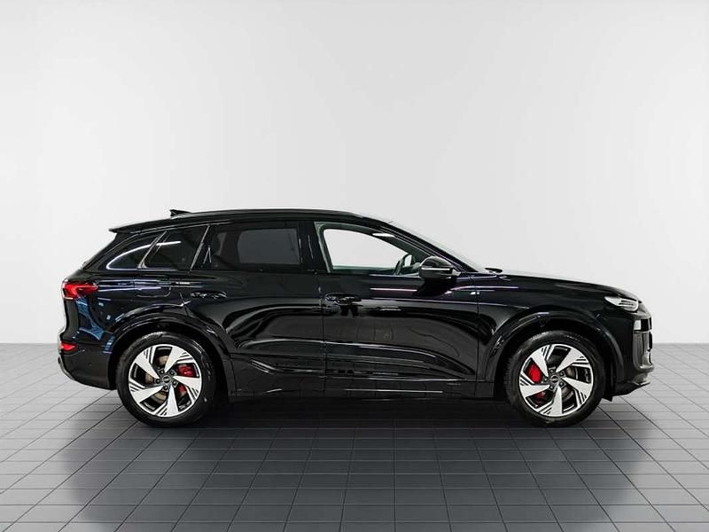 Usado Audi Q6 e-tron Exclusive 284 kW (387 CV) 2024 Negro SUV
