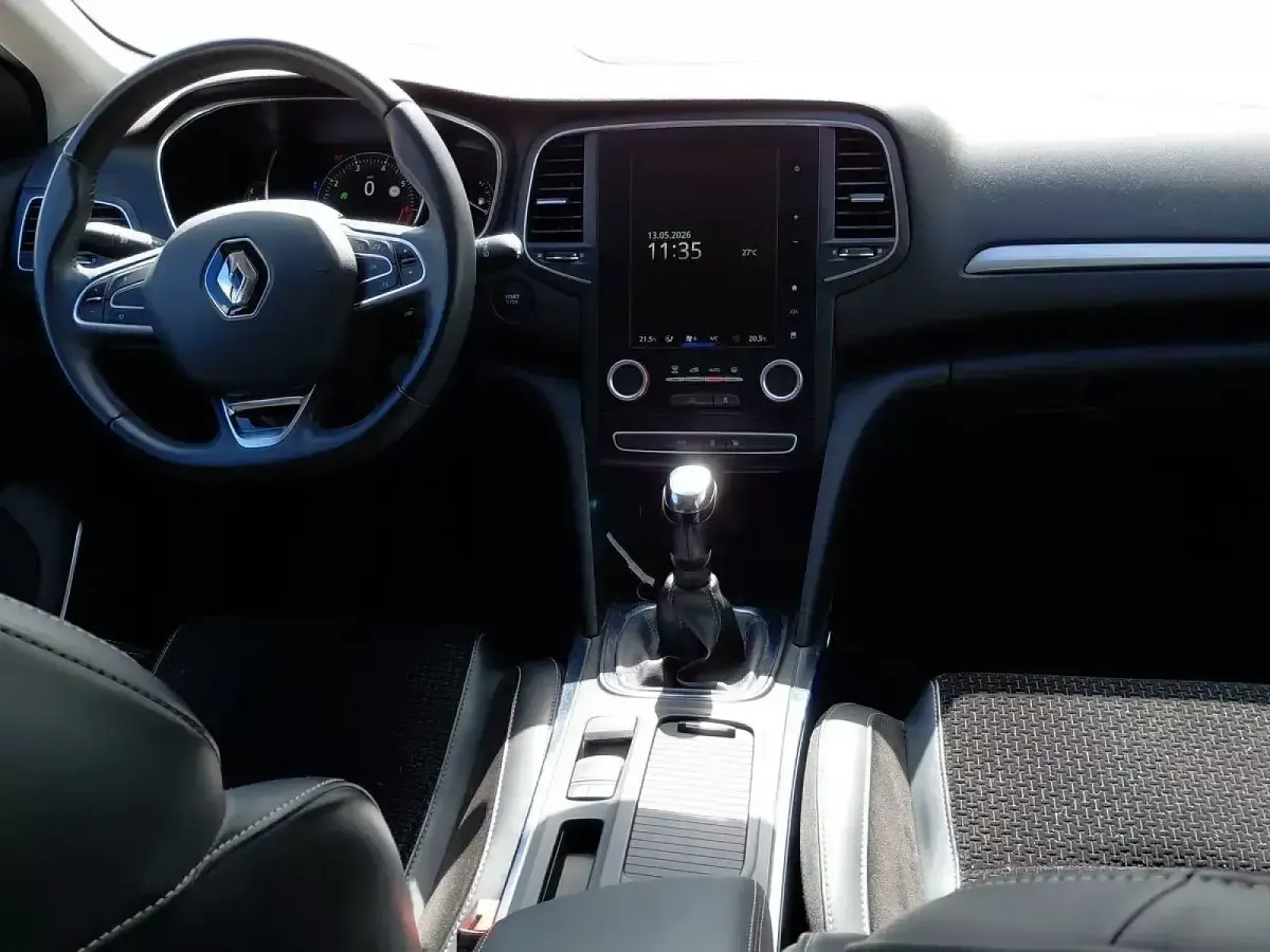 Usado Renault Mégane Zen 130 CV (95 kW) 2016