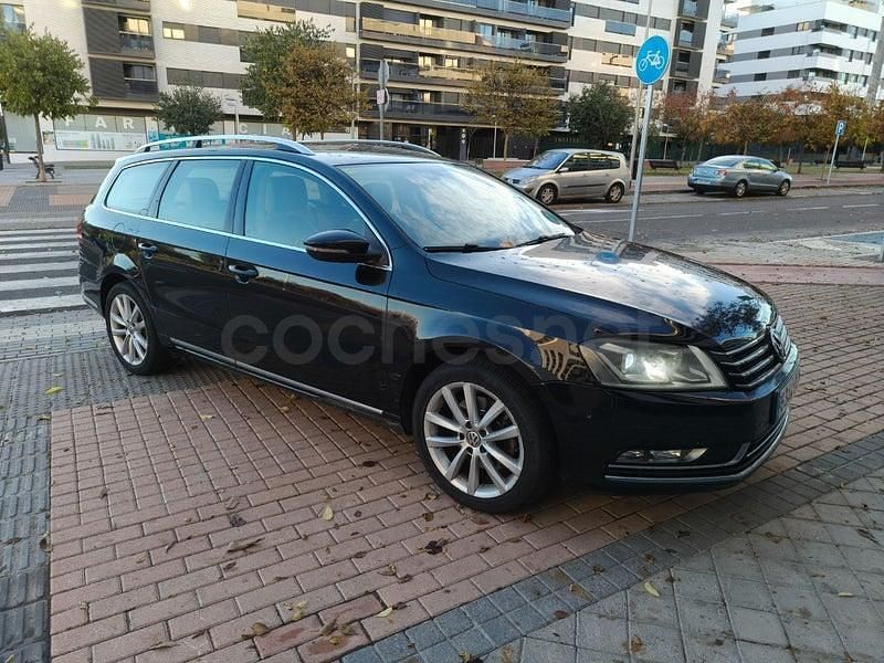 Usado VW Passat Highline 140 CV (102 kW) 2013 Negro Familiar