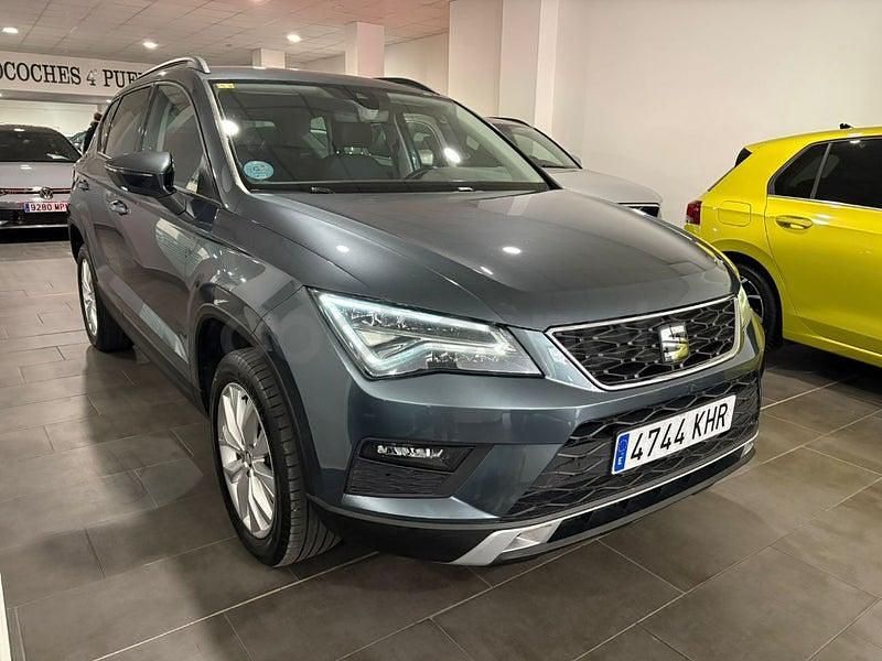 Usado Seat Ateca Style 150 CV (110 kW) 2018 Gris / plata SUV