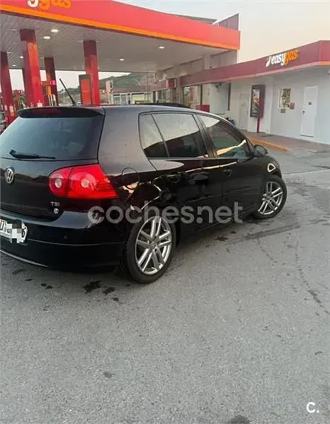 Usado VW Golf VI GT 140 CV (102 kW) 2008 Negro Utilitario