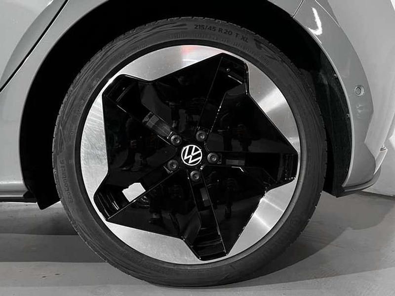 Usado VW ID.3 Pro 150 kW (204 CV) 2024 Gris Utilitario